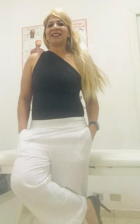 Anny grigoletto massoterapeuta de alto nível. Itaim Bibi zona sul. Massagem sensual