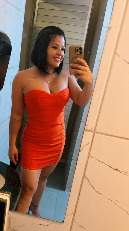Laura – Atendimento Sensorial Exclusivo ALTO PADRÃO Massagem