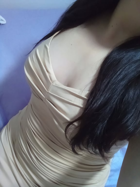 Branquinha linda das mãos de fada!vem sentir o toque das minhas mãos! Massagem