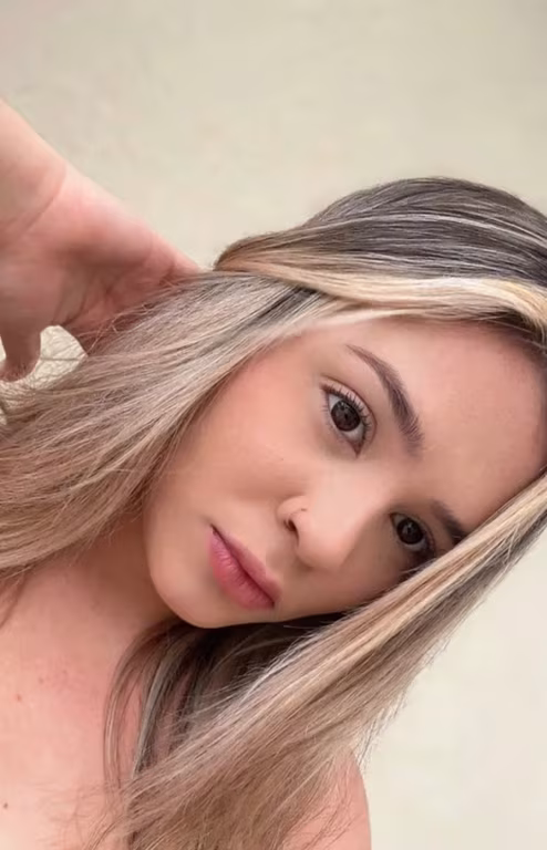 LALLURE MASSAGEM Seu momento de relaxamento começa aqui. Massagem