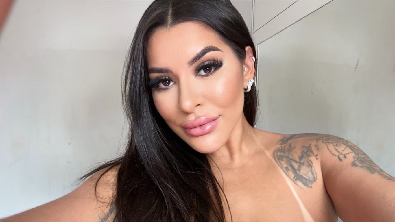 Camila Queiroz Massoterapeuta - Massagem Relaxante 