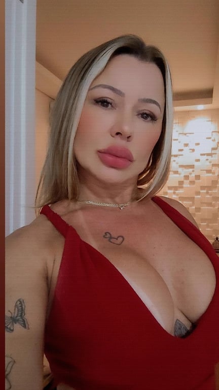 Mary Massoterapeuta - Massagem nuru.