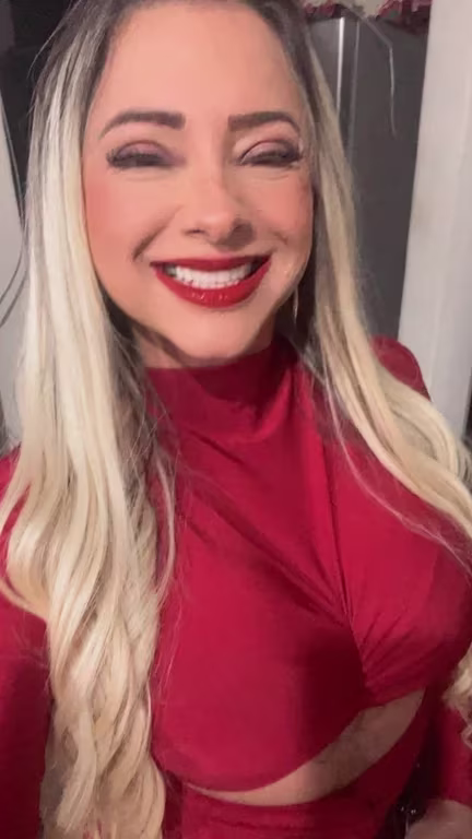 Ana Paula massoterapeuta Vivência corporal e sensorial Massagem sensual em