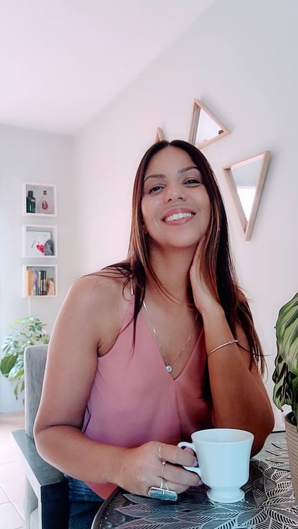Carol massoterapeuta Massagem