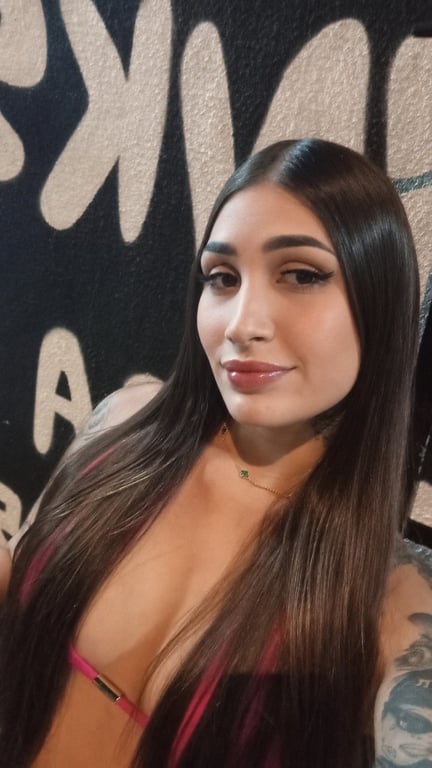 Terapeuta Emmyllin Medeiros Massagem sensual