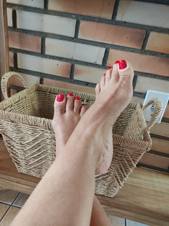 Massagem: relaxante, Nuru, sensitiva, tântrica, terapêutica e four han Massagem