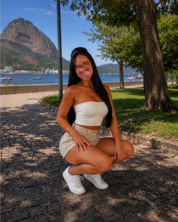 Amanda | Desperte seus sentidos com mãos de fada e toques únicos. Massagista