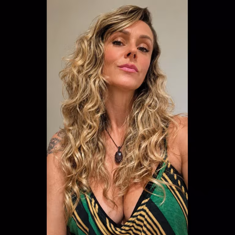 Maya Rajni Massoterapeuta Tântrica
