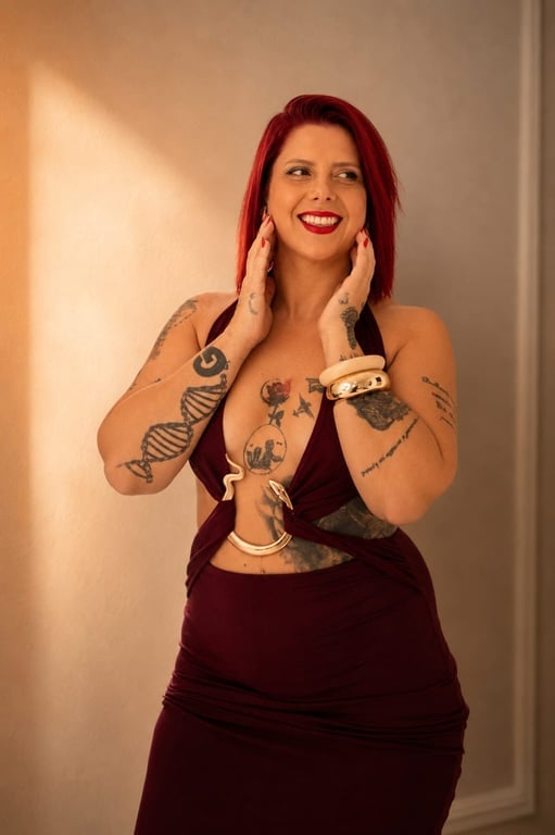 Ivy Puls– Sexóloga Tântrica: Autoconhecimento, Prazer e Energia Sexual Massagem