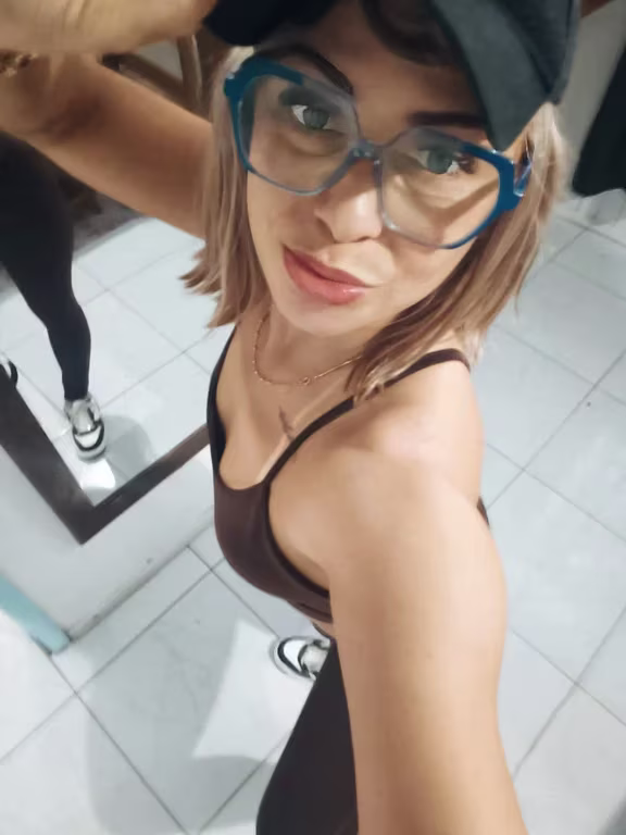 Geovana Massoterapeuta e Terapeuta ! CLIQUE E SAIBA Massagem
