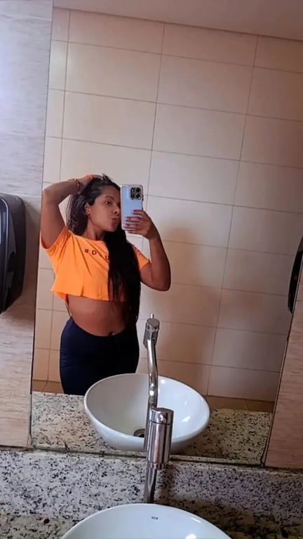 Bruninha surfistinha sua massagista Massagem em