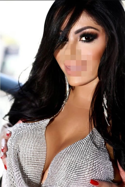 Pollyanna Ferrari. Vem relaxar Massagem nuru em