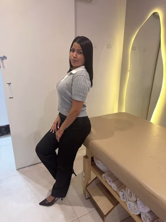 Golden essence Raquel Pereira Massagem em