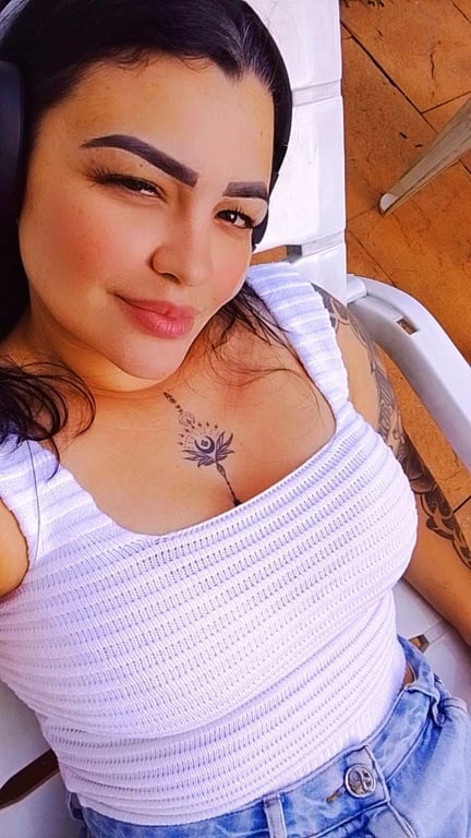 Adriana Massagem – Relaxamento Profundo e Bem Estar Completo Massagista em