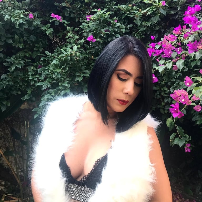 Carla - Mais que uma Massagem, uma verdadeira experiência Massagem Carla - Mais que uma Massagem, uma verdadeira experiência Massagem