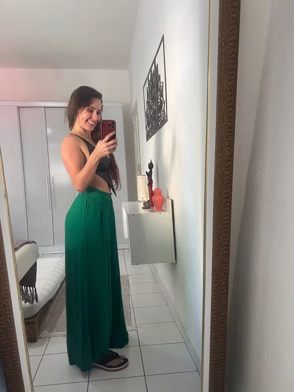 Pam | Terapeuta Tântrica e Massoterapeuta Profissional Massagem sensual