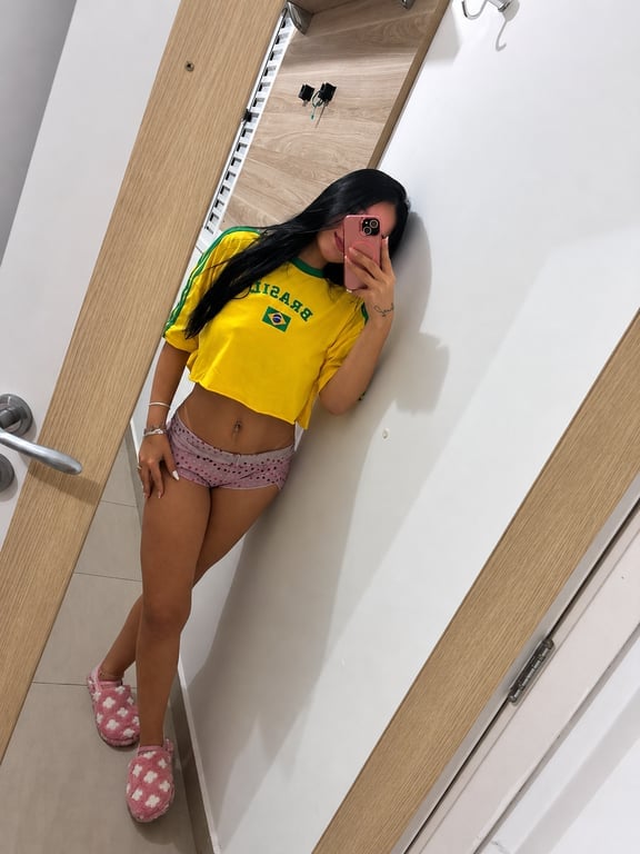 Julia duarte seu prazer e relaxamento eu garanto comigo! Massagem nuru em
