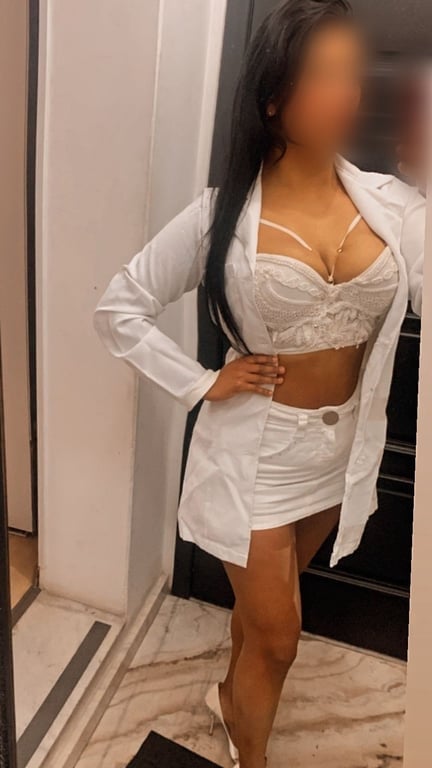 Erica Lopes Massagem Relaxante Sensitive e Sensual