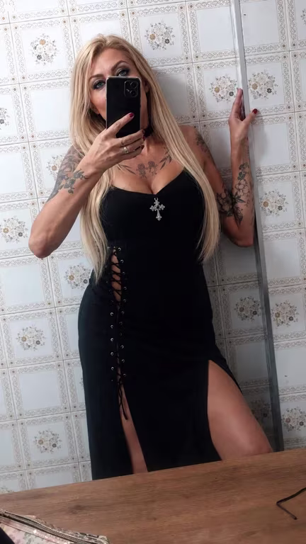 Paola Nunes Especialista em algumas técnicas de massagem Massagem