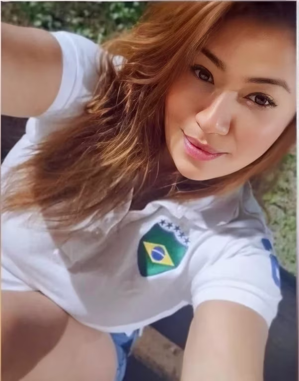 Massoterapeuta Profissional Safira A melhor de Santos Massagem nuru