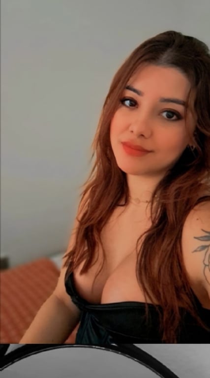 Faço um mix de massagem com finalização Atendimento sem frescura. Massagem nuru