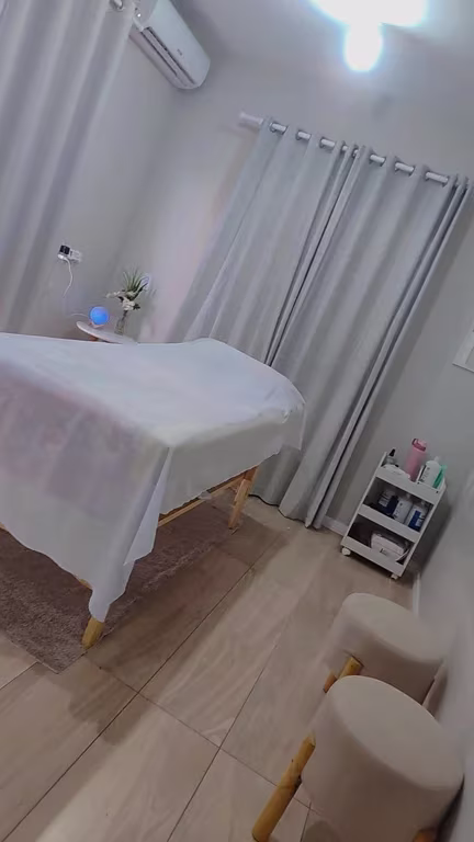 Priscila Massoterapeuta em São José Massagem sensual em