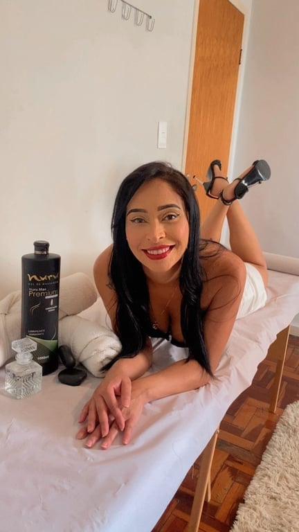 Sabrina Massagens Sensuais & Eróticas