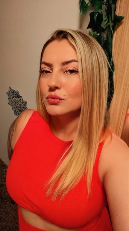 Kelly Massoterapeuta - Massagem Sensual, Nuru e Tailandesa 