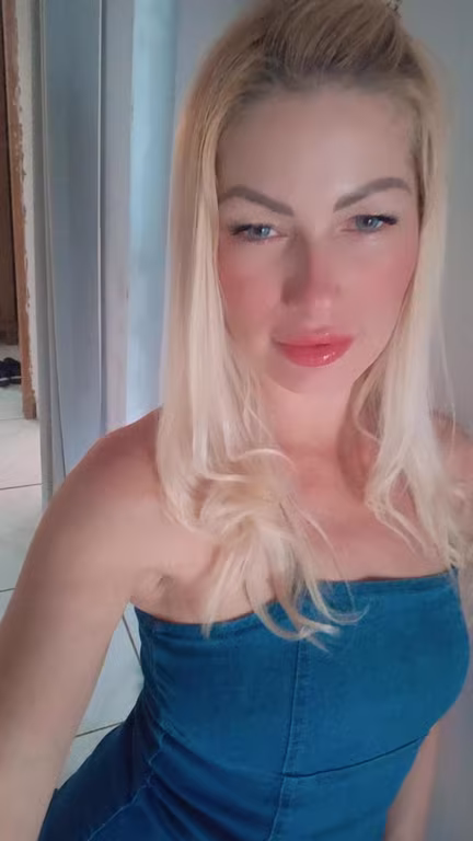 ALINE. Não é apenas um momento, mas sim a solução para seu dia corrid