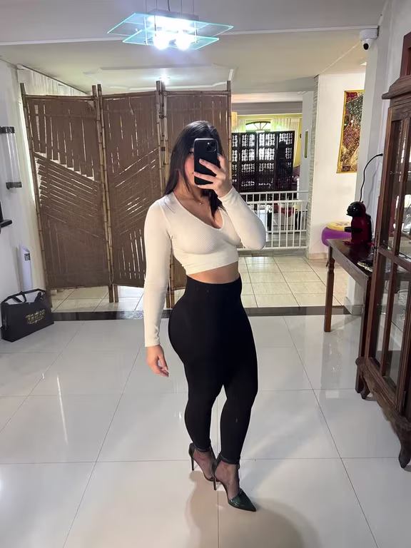 Energia Tantra expert em Vivências tantricas e Nuru hot