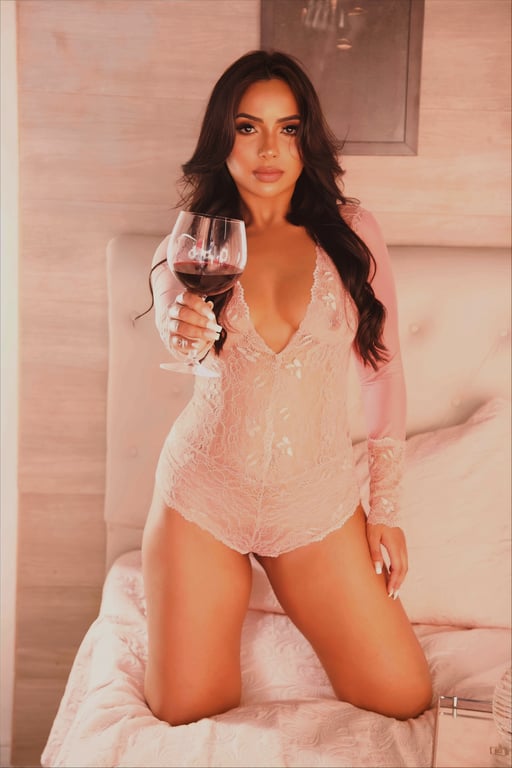 Massoterapeuta Gabi, relaxe seu corpo merece. 