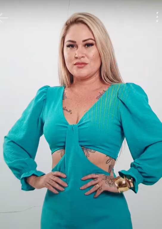 Carol | Massagista Especializada em Relaxamento e Bem Estar Massagem em