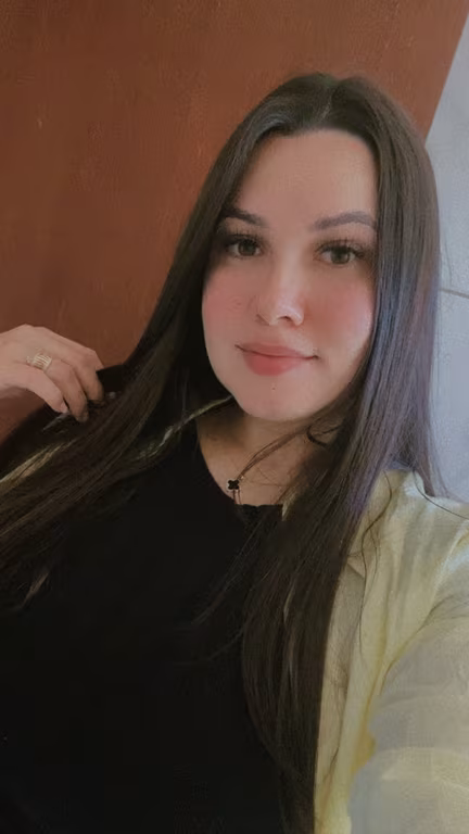Maria Carolina massoterapeuta Massagista em