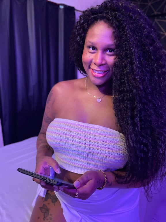 Leona, Relaxamento e Terapia Sexual. Massagens integrativa