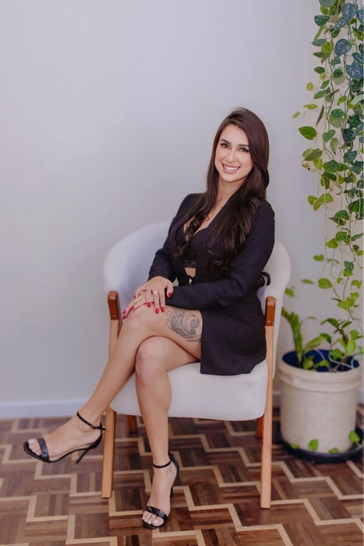 Terapeuta Ana Carolline — Massagem Relaxante & Terapia Sensitiva