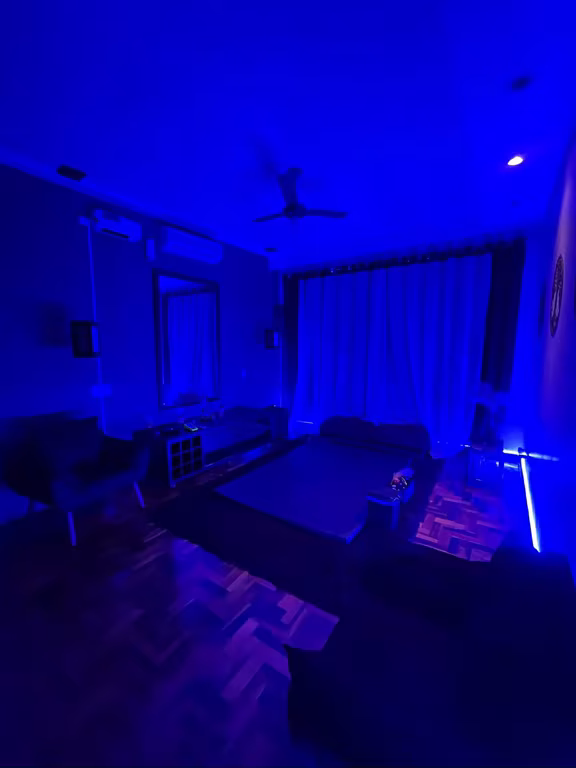 Terapeuta Manu Maia • Studio Tantra | Londrina PR Massagem em