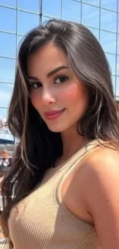 Terapeuta Any - Especialista em massagem sensual 