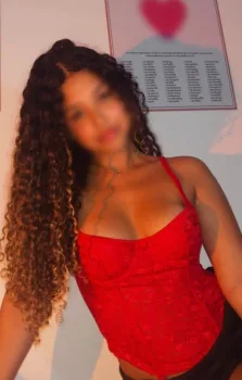 Luana Prado massoterapeuta tântrica
