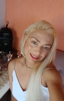 Lilian Massagista Tantrica Nuru e Mix Erotica Com Local