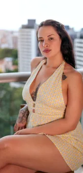 Lara Moreira - Massoterapeuta