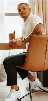 Terapeuta tântrico Léo Luz