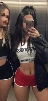 Alanis e Bruna. A dupla quente do FOUR HANDS (quatro mãos). 