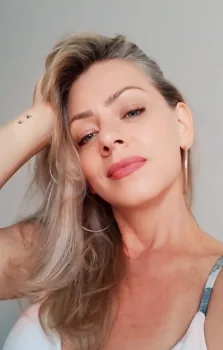 Laura Massoterapeuta