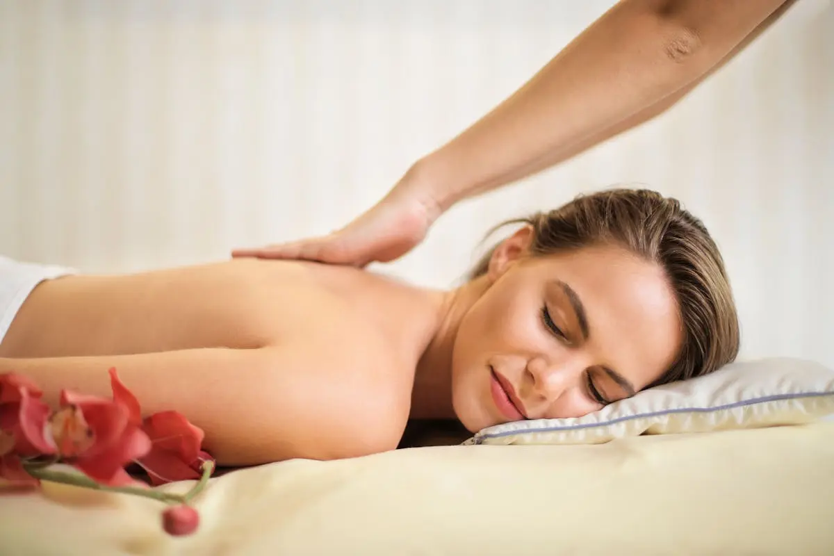 Quais são os benefícios da massagem relaxante?