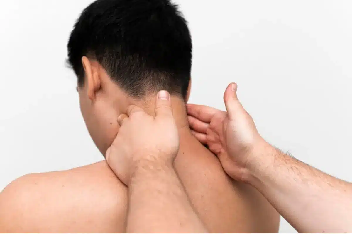 Como a massagem com acupressão ajuda no alívio do estresse?