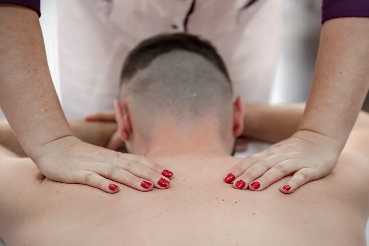 Onde encontrar casa de massagem em Curitiba?
