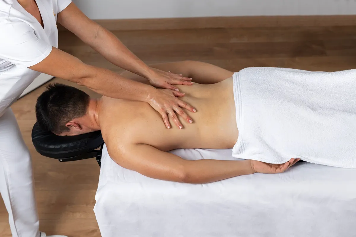 Benefícios da massagem relaxante corpo inteiro