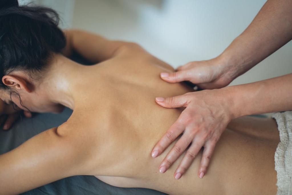 Massagem tântrica: mitos e verdades sobre a técnica